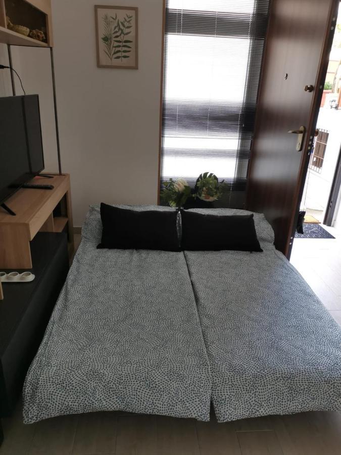 Officinale Rome Apartment, Pineta Sacchetti Luaran gambar
